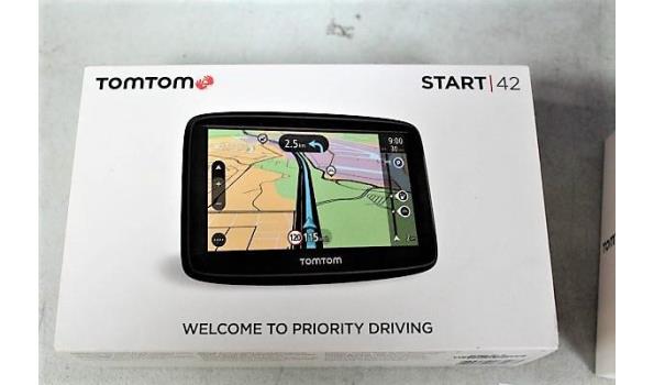 GPS toestel, TOMTOM, type Start42, werking niet gekend, zonder kabels